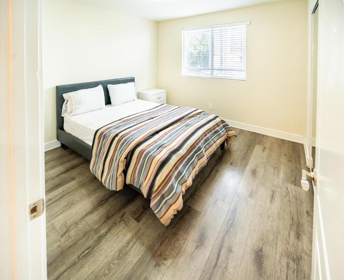 Large Condo Sleeps 10 Near Downtown Los Angeles Eksteriør bilde