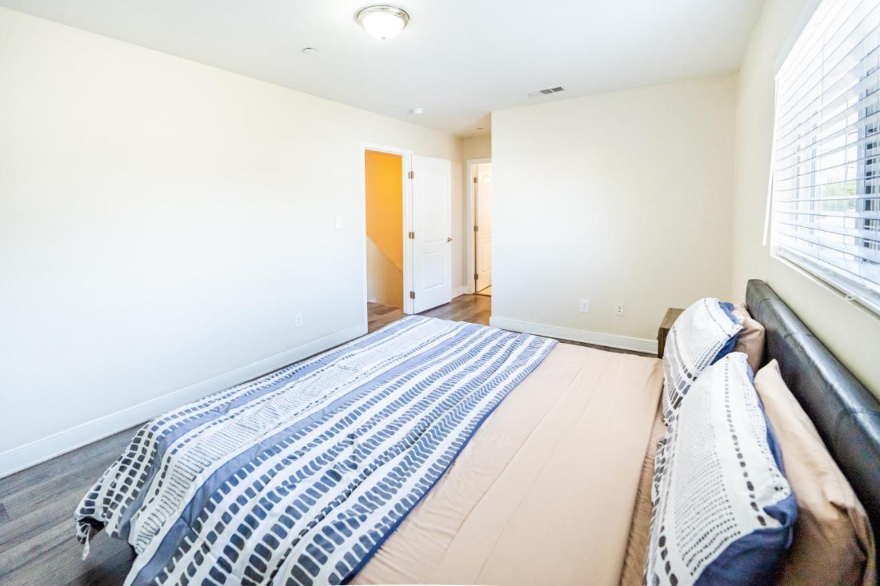 Large Condo Sleeps 10 Near Downtown Los Angeles Eksteriør bilde