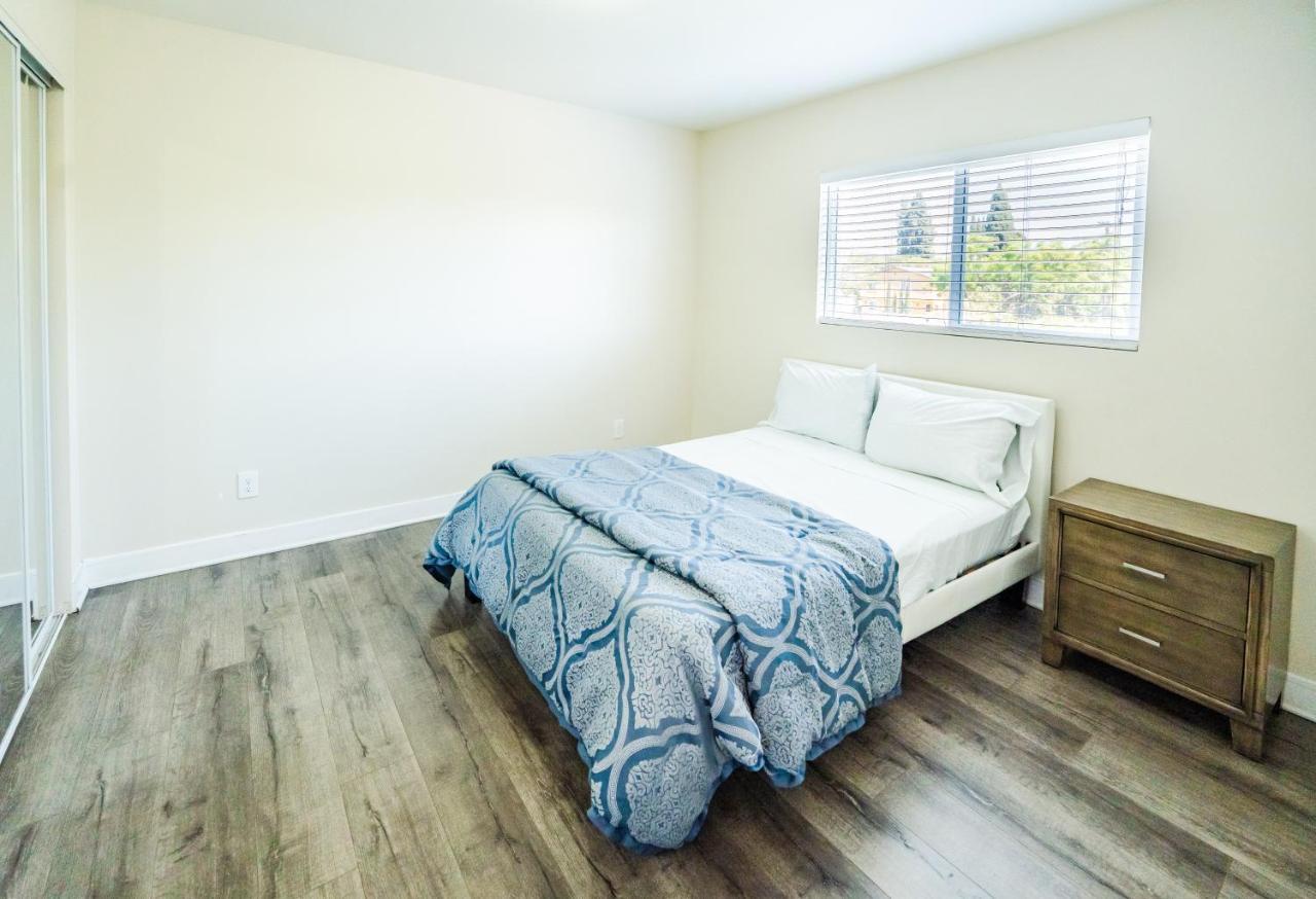 Large Condo Sleeps 10 Near Downtown Los Angeles Eksteriør bilde